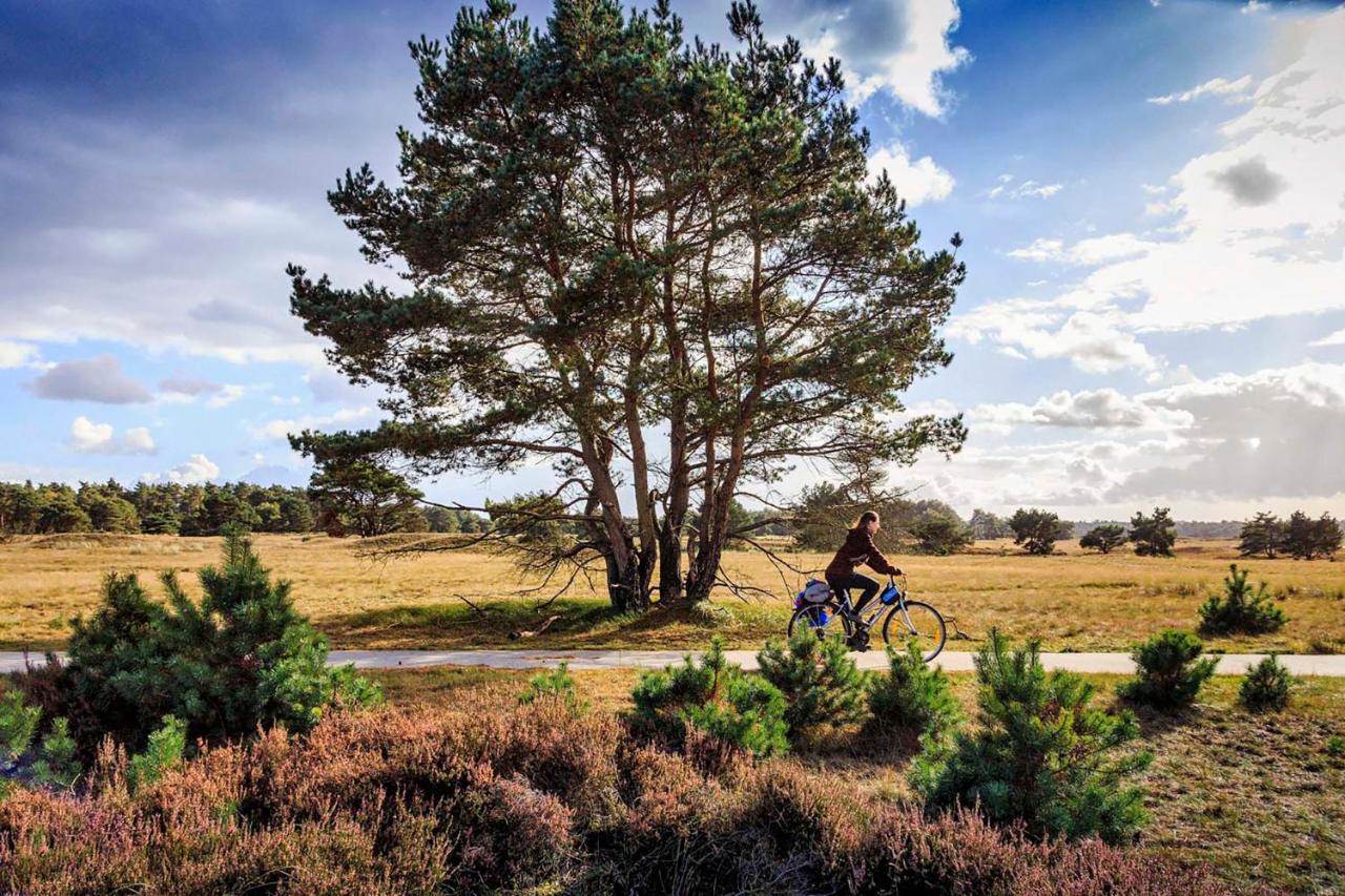 Chalet Op De Veluwe # Berk Putten Eksteriør bilde